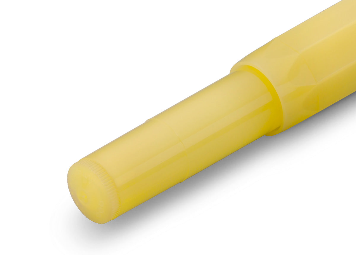 Frosted Sport Fountain Pen - Sweet Banana