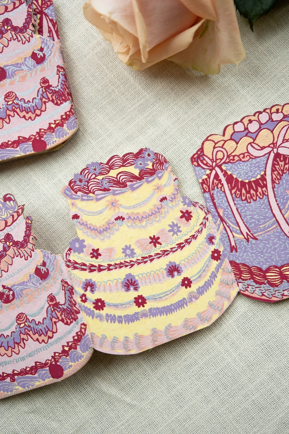 Cake Concertina Card