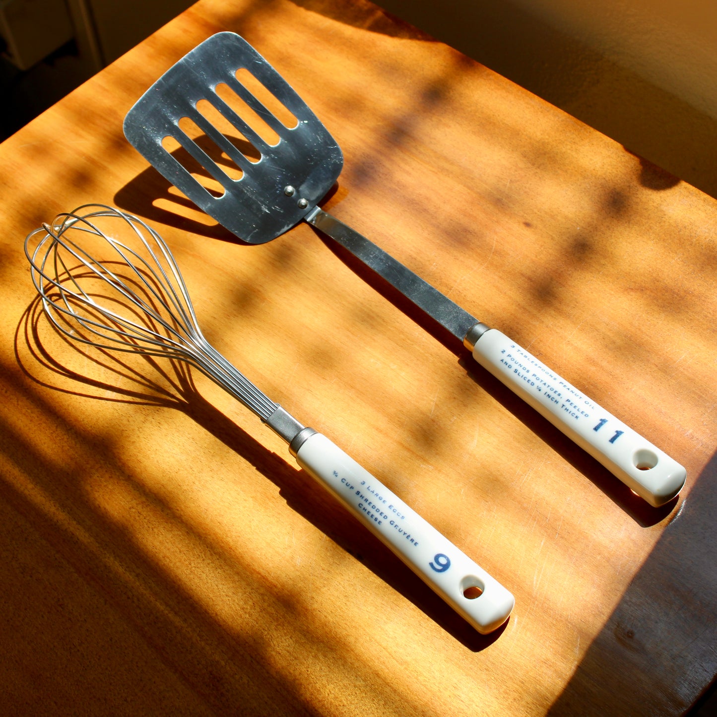 Porcelain Handle Whisk