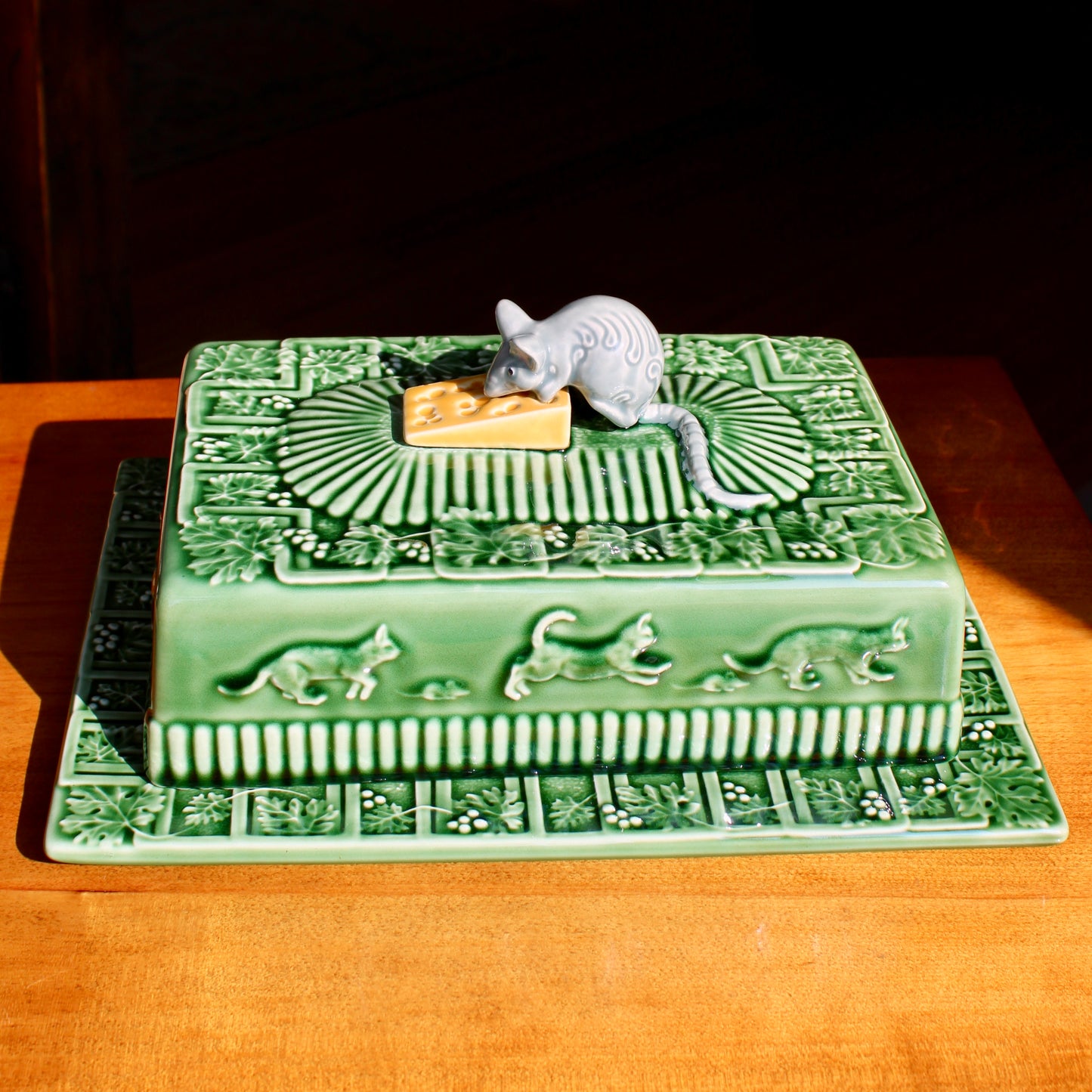 Mouse Cheese Tray with Lid