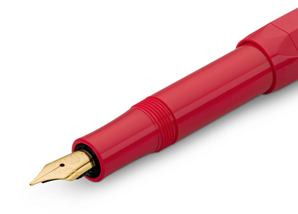Classic Sport Fountain Pen - Red