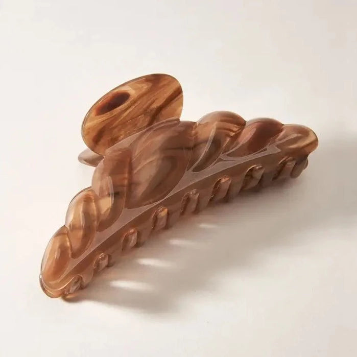 Croissant Claw - Caramel