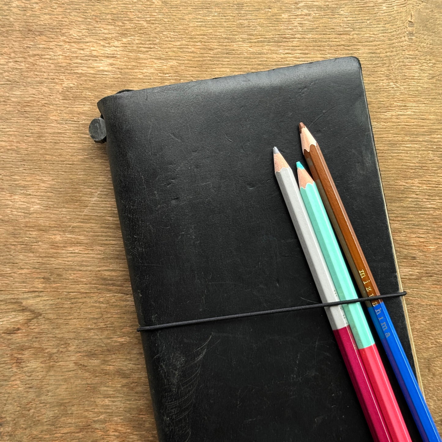 2 Color Pencil Set