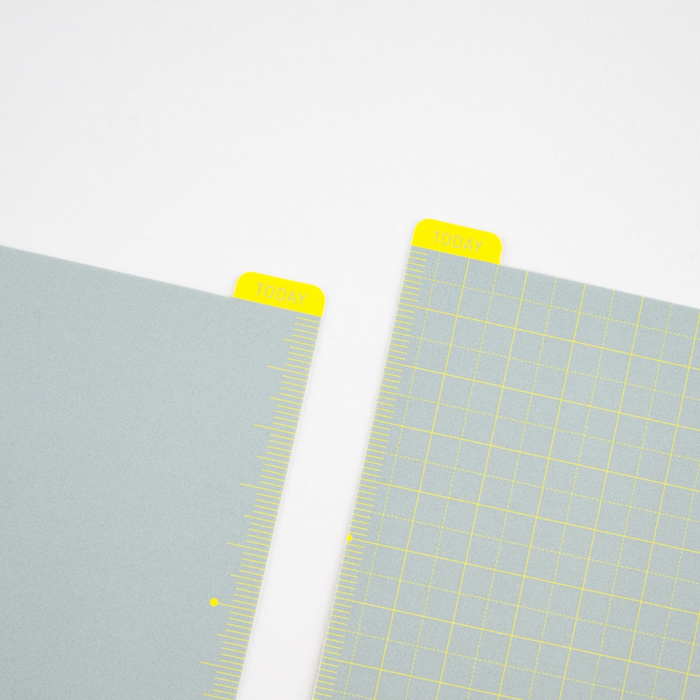 Hobonichi Pencil Board (Ice Gray x Yellow)