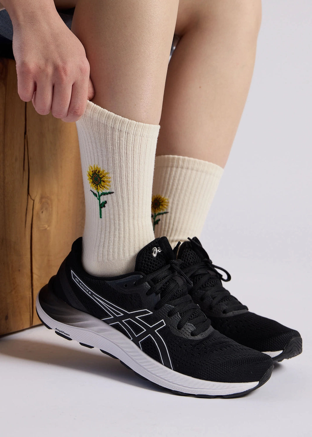 Sunflower Bloom Crew Socks