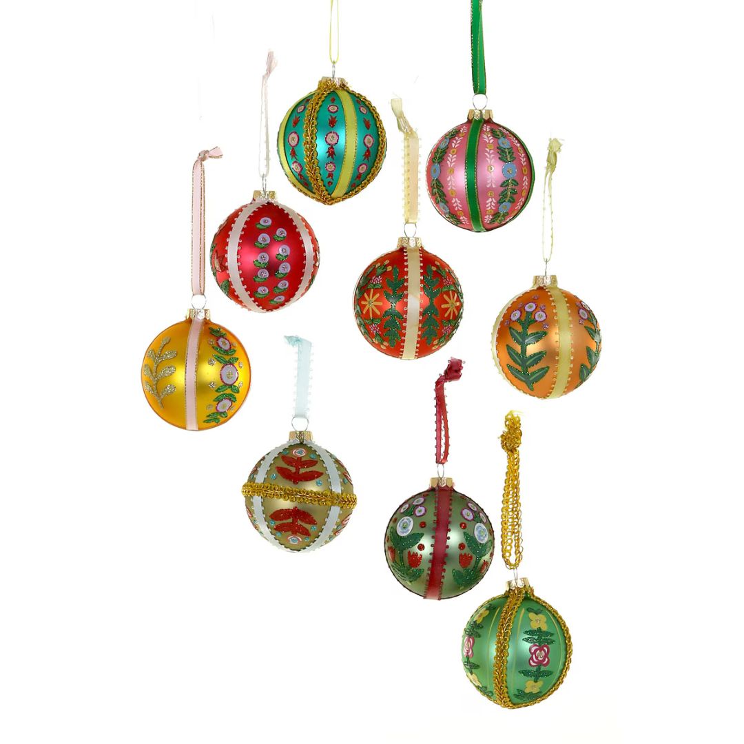 Country Cottage Bauble