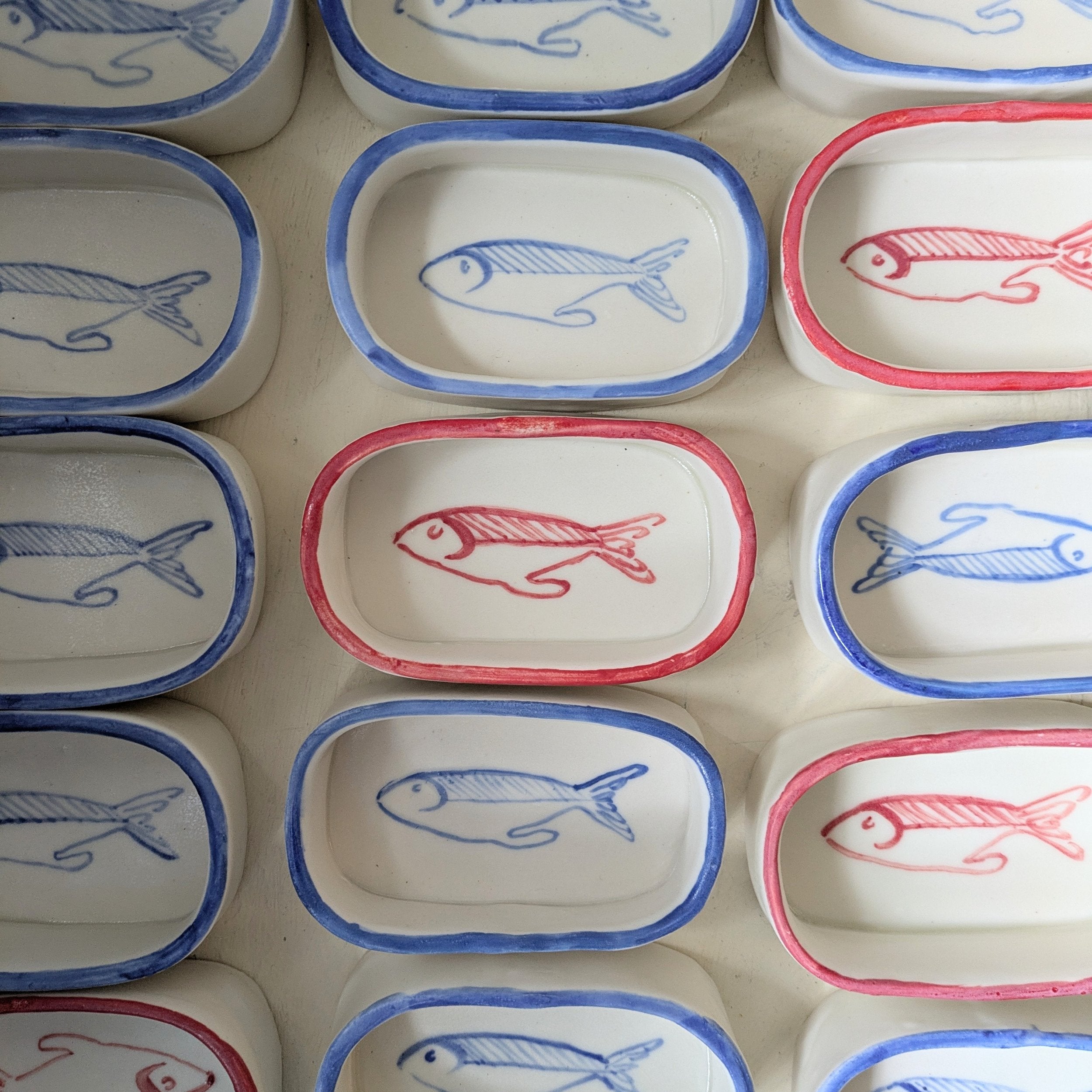 Sardine Dish - Red