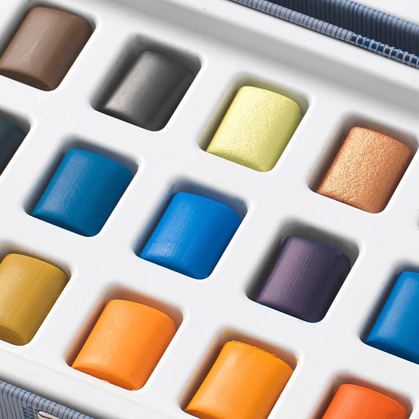 Watercolor Paint Set